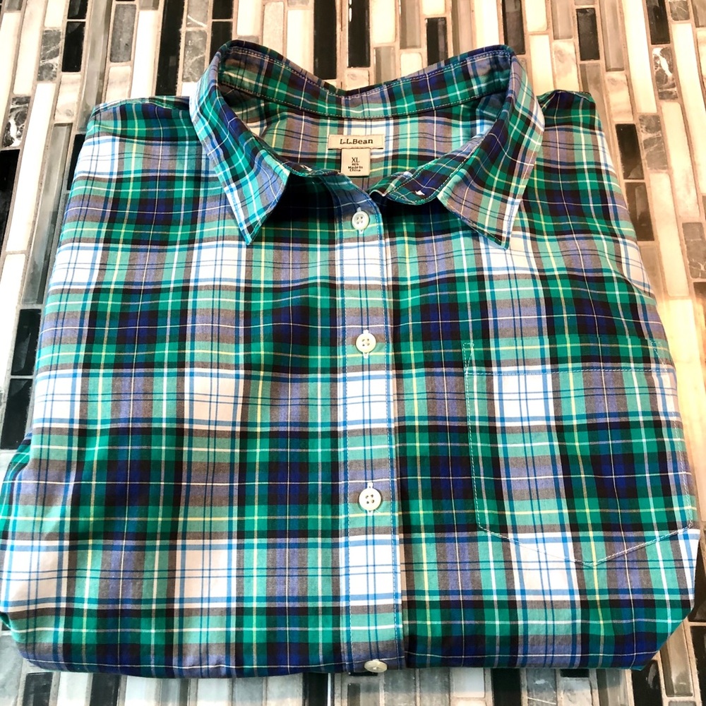 NWOT LL Bean ladies lightweight cotton plaid shirt